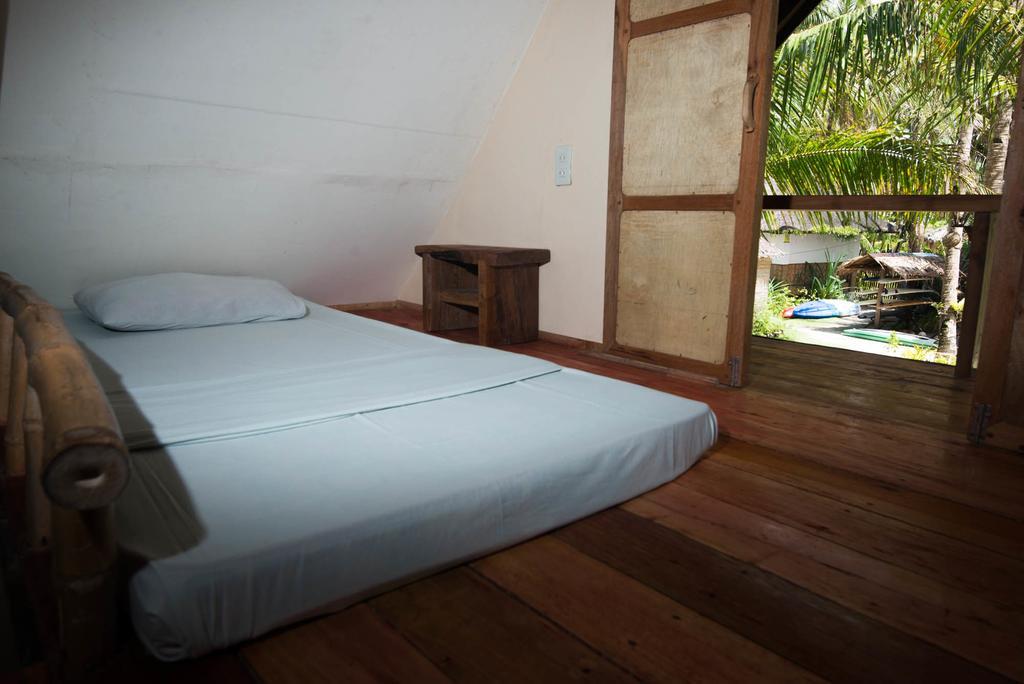 ホテル Kawili Siargao ゼネラル・ルナ 部屋 写真
