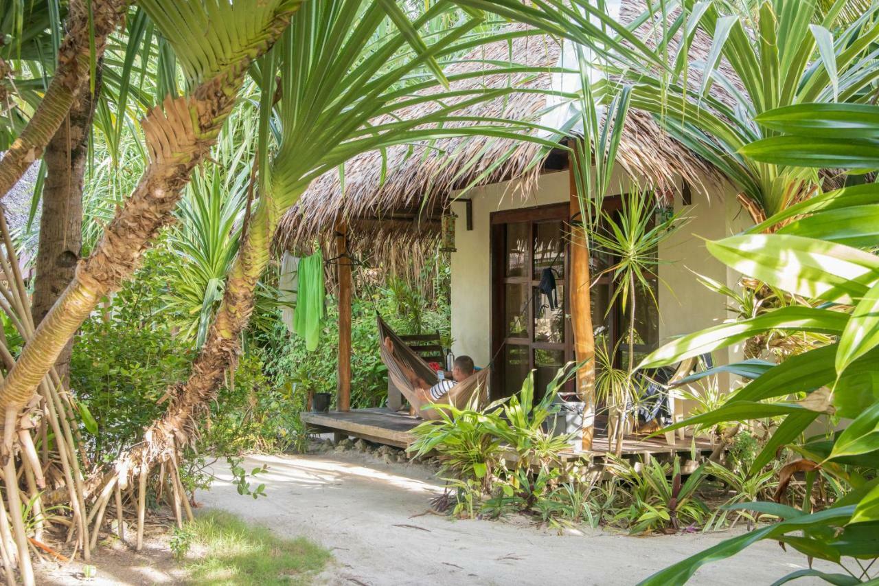 ホテル Kawili Siargao ゼネラル・ルナ エクステリア 写真